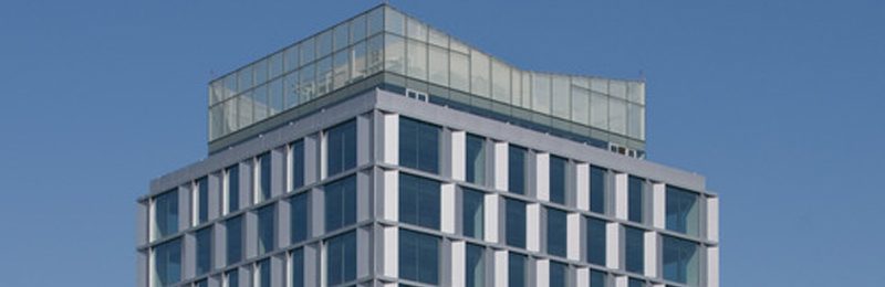 Obra de instalaciones sanitarias y gas en Edificio Alto Oriente, Vitacura, Santiago